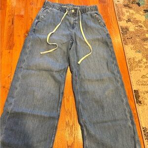 American Eagle Outfitters Relaxed Blue Jeans with Drawstring